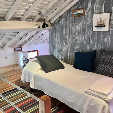 Holiday home #areias 9 *